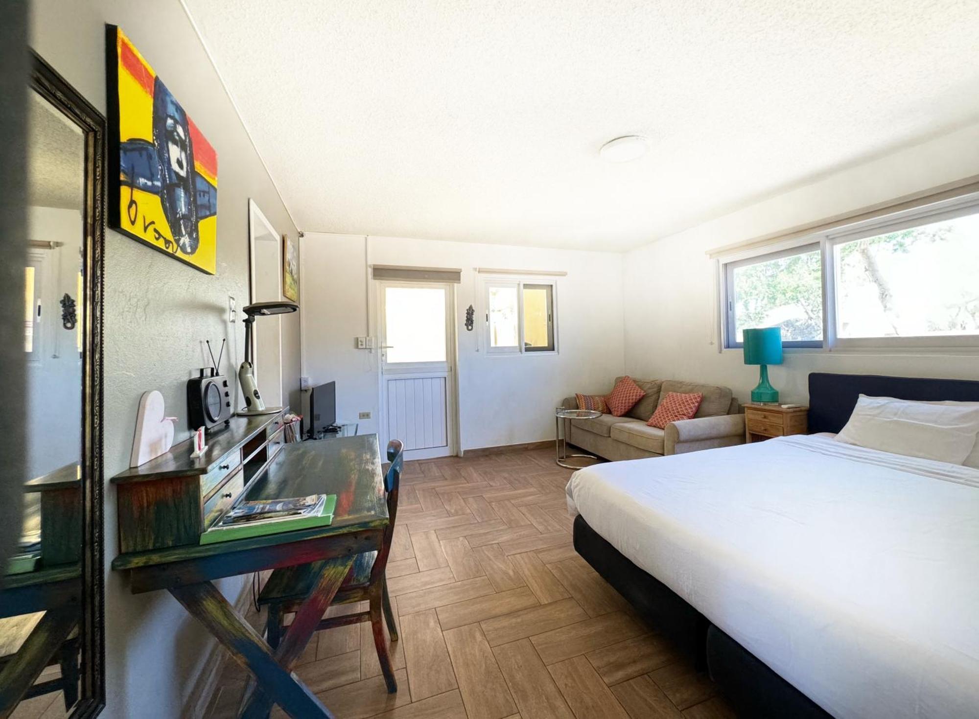 Casalina Garden 2 Blocks To Palm Beach & Kitesurfing School Room photo