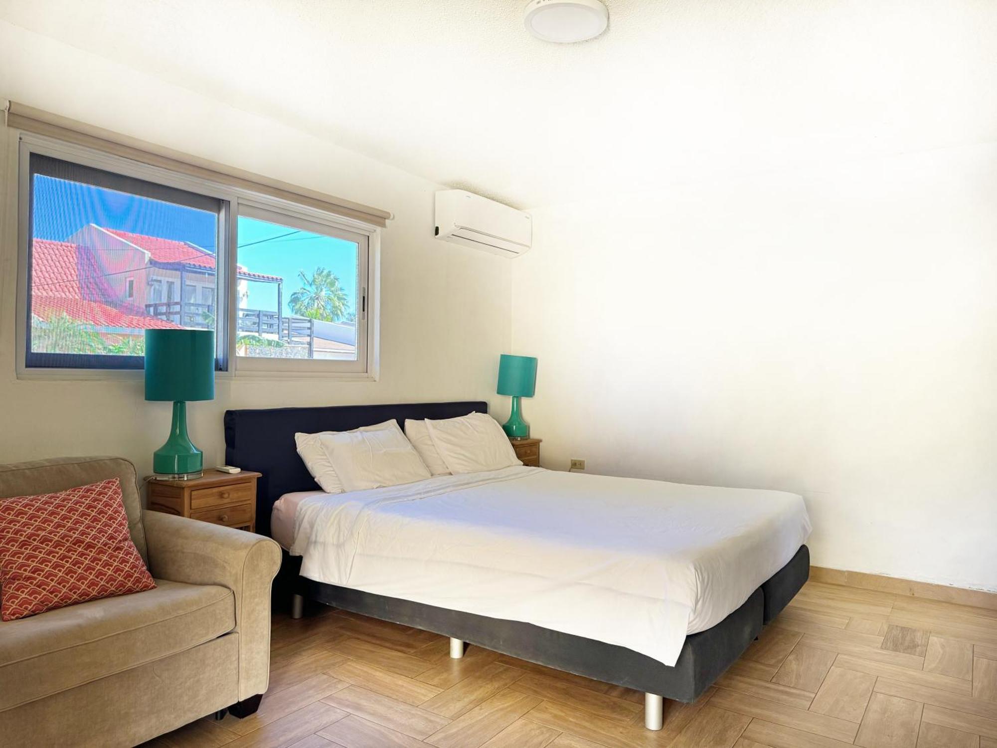 Casalina Garden 2 Blocks To Palm Beach & Kitesurfing School Room photo
